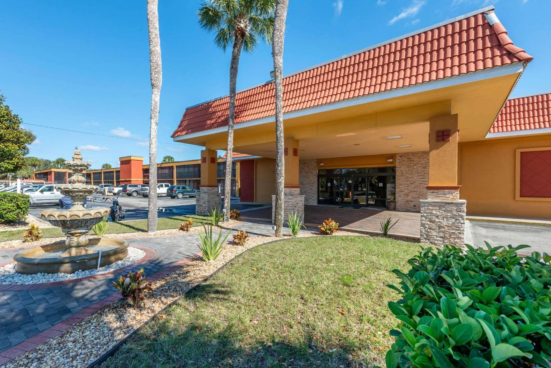 Quality Inn and Suites Palatka Riverfront — hotel in Palatka, Florida