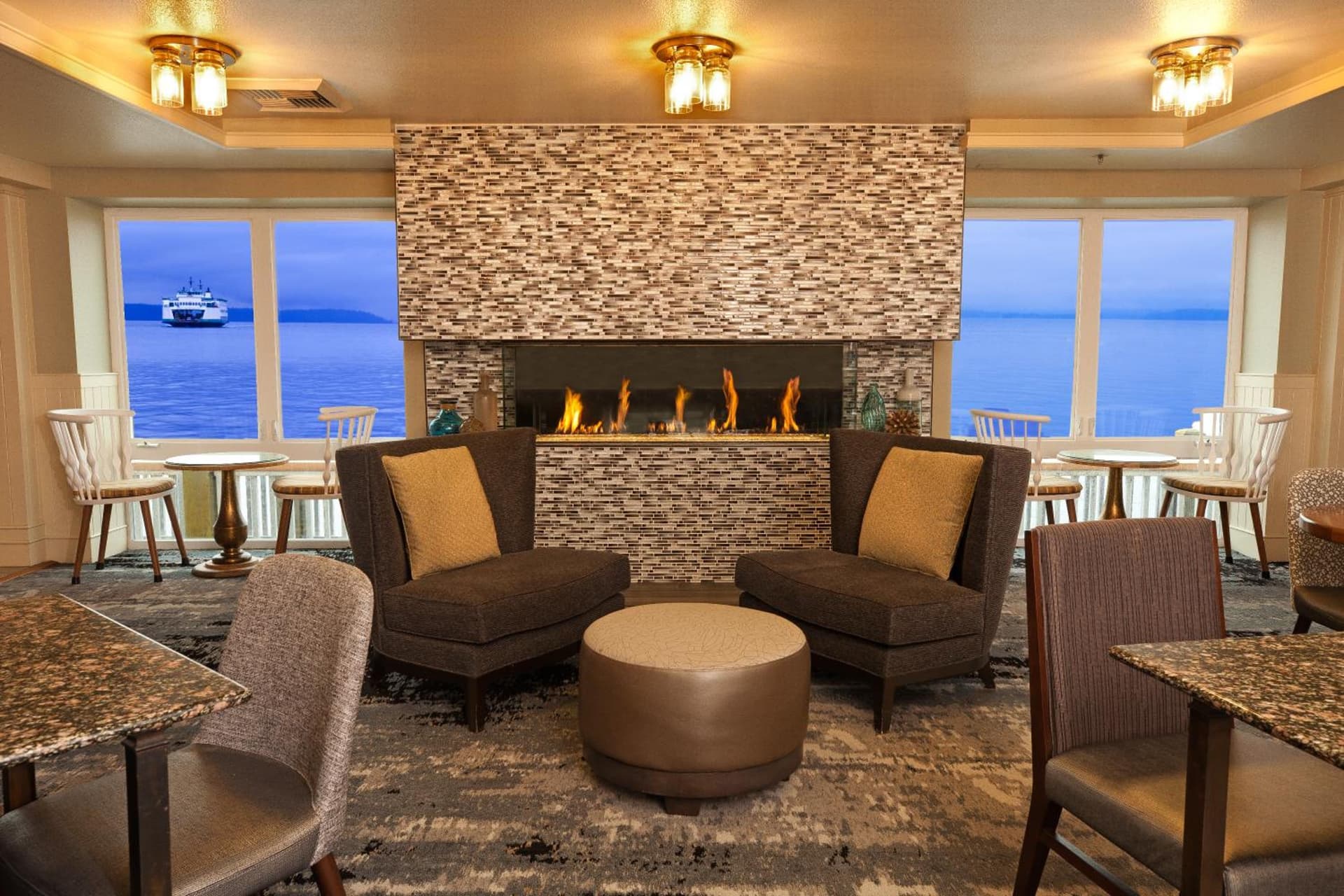 Silver Cloud Hotel - Mukilteo Waterfront property views in Mukilteo, WA — gallery photo 3