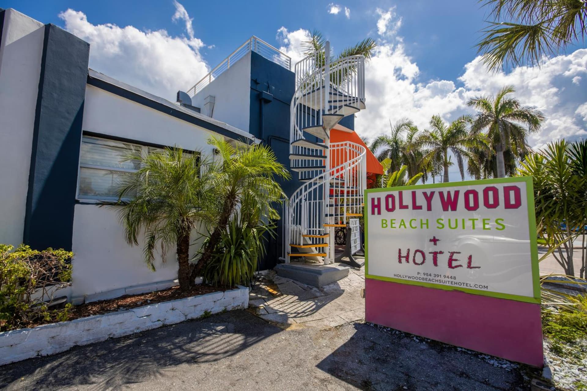 Hollywood Beach Suites and Hotel — hotel in Hollywood, Florida