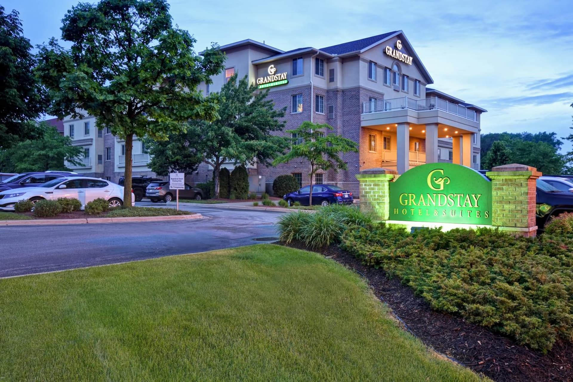GrandStay Hotel & Suites La Crosse — hotel in La Crosse, Wisconsin