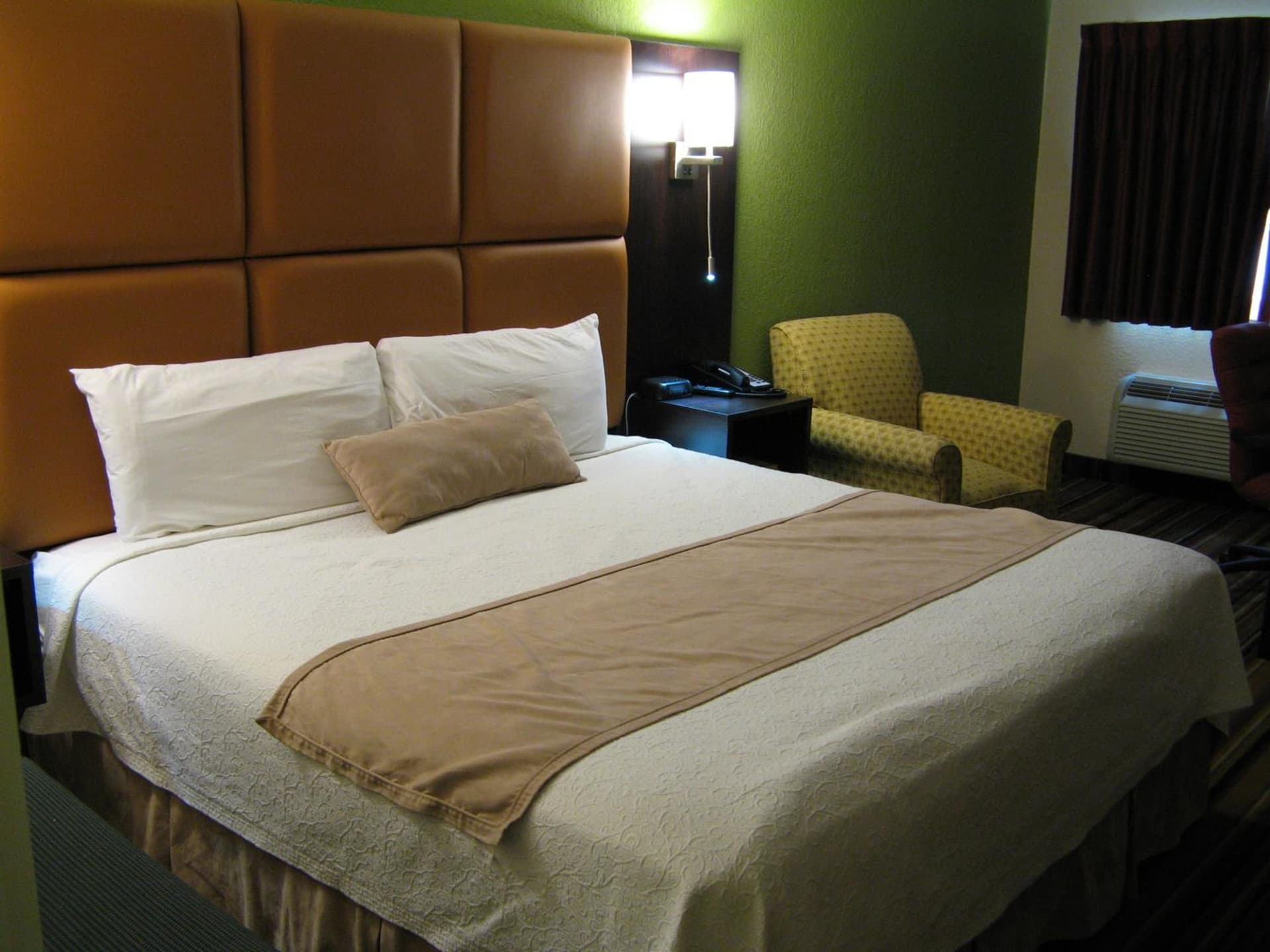 Inn at Portland interior in Portland, ME — gallery photo 2