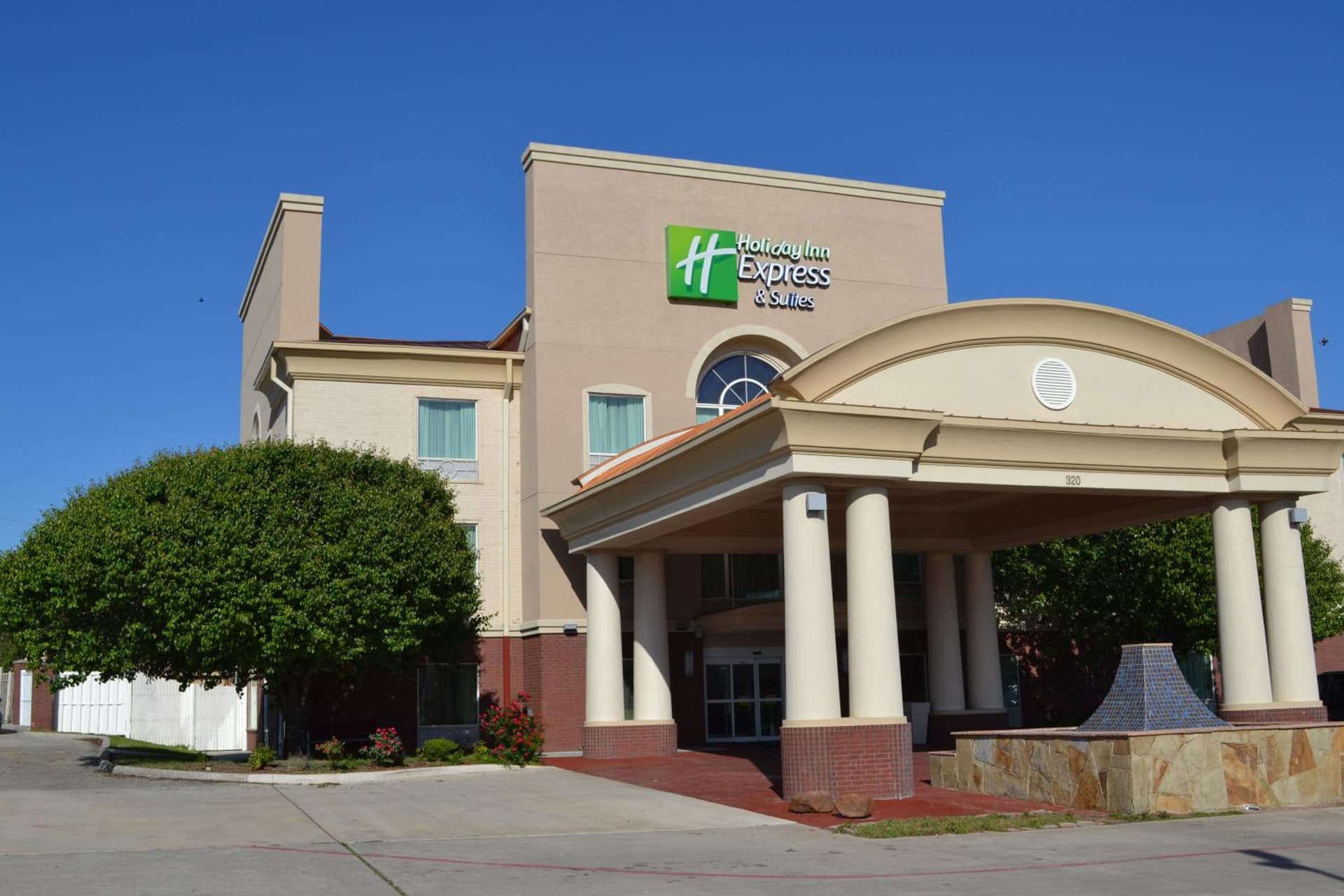 Holiday Inn Express Hotel & Suites Gainesville by IHG — hotel in Gainesville, Texas