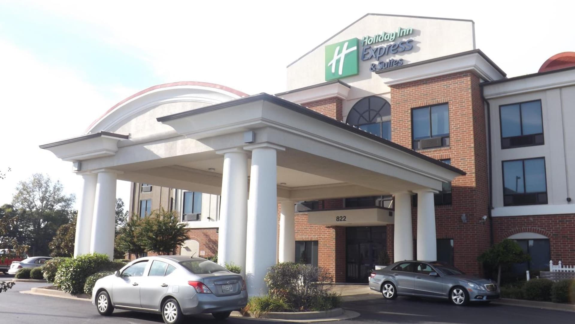 Holiday Inn Express & Suites Dyersburg by IHG featured exterior or lobby in Dyersburg, TN — similar hotel