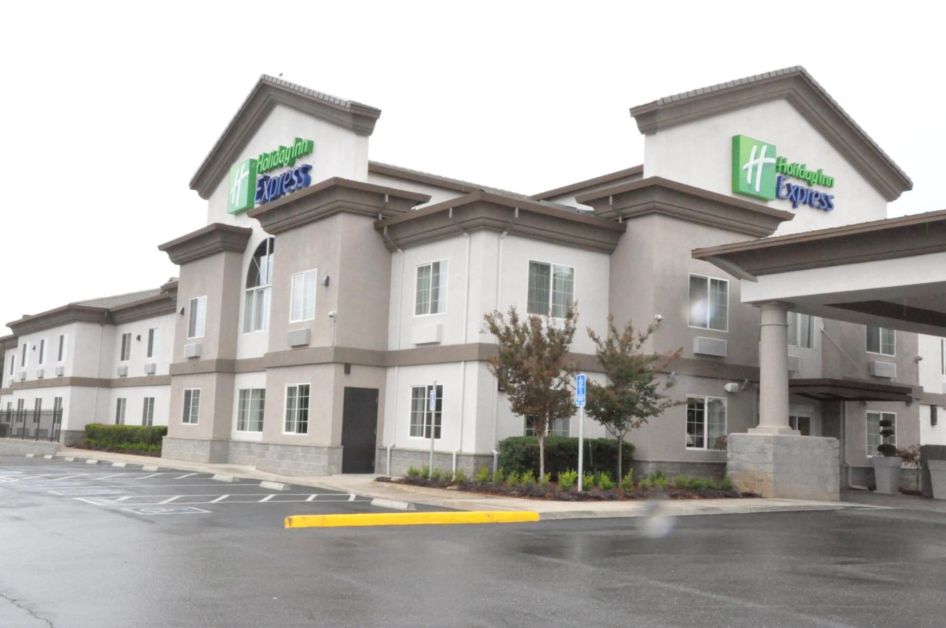 Holiday Inn Express & Suites Jackson by IHG — hotel in Jackson, California
