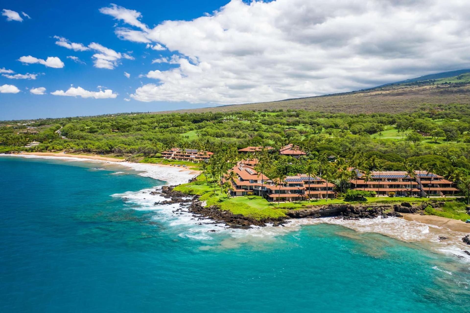 Makena Surf- CoralTree Residence Collection featured exterior or lobby in Wailea, HI — similar hotel