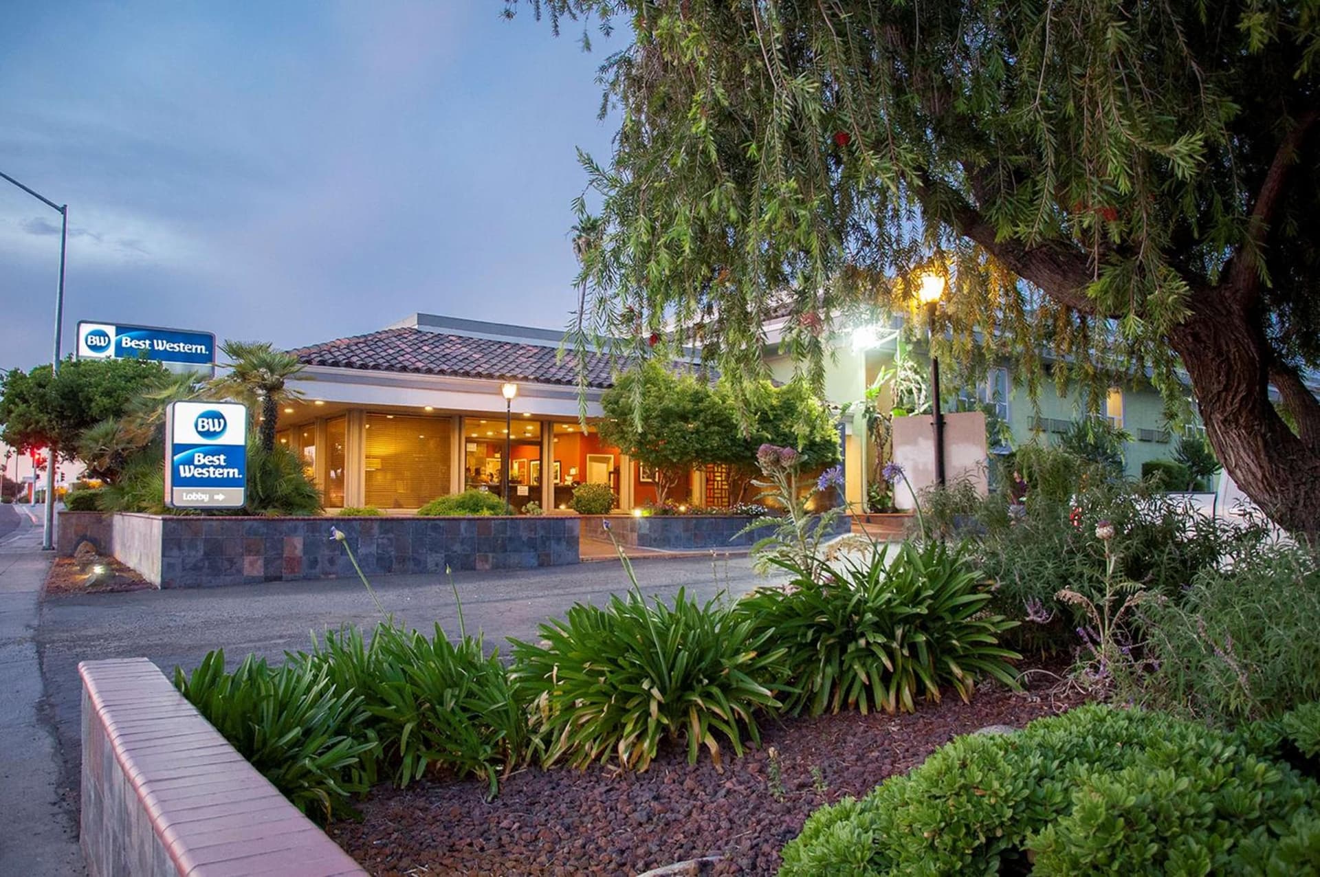 Best Western Village Inn — hotel in Fresno, California