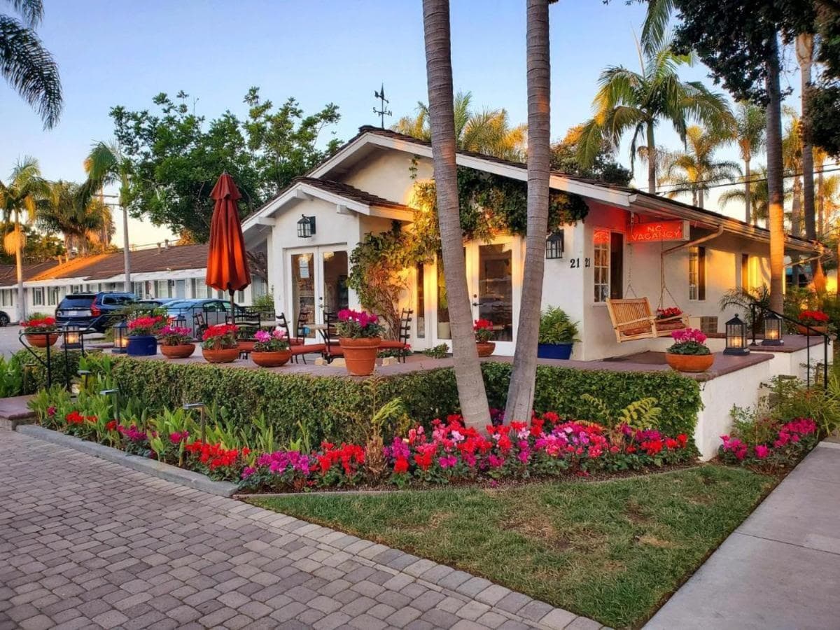 Marina Beach Motel — hotel in Santa Barbara, California