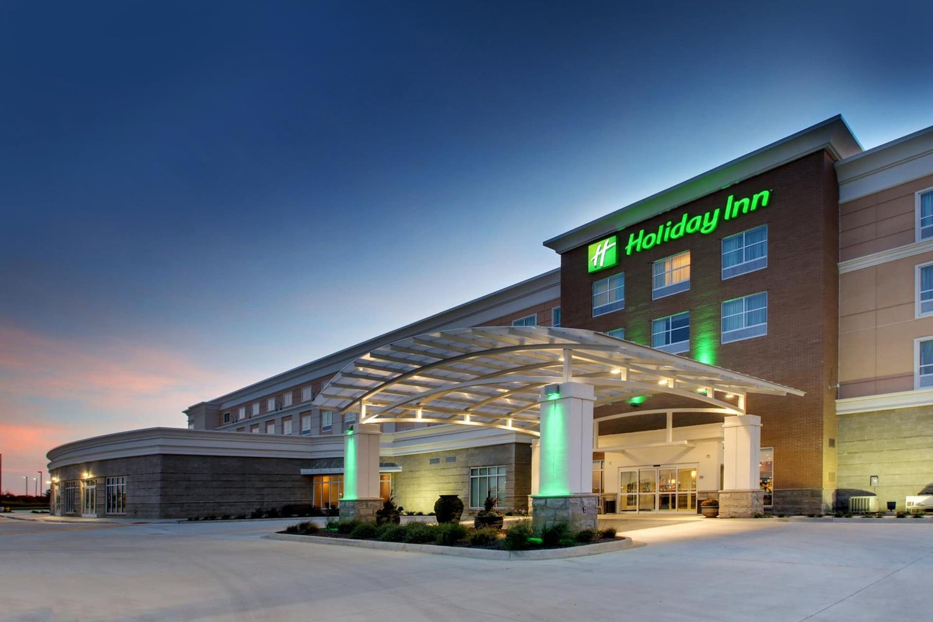 Holiday Inn & Suites Peoria At Grand Prairie by IHG — hotel in Peoria, Illinois