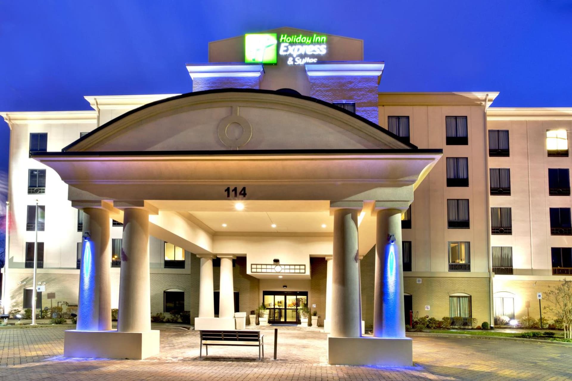 Holiday Inn Express & Suites Oak Ridge by IHG featured exterior or lobby in Oak Ridge, TN — similar hotel