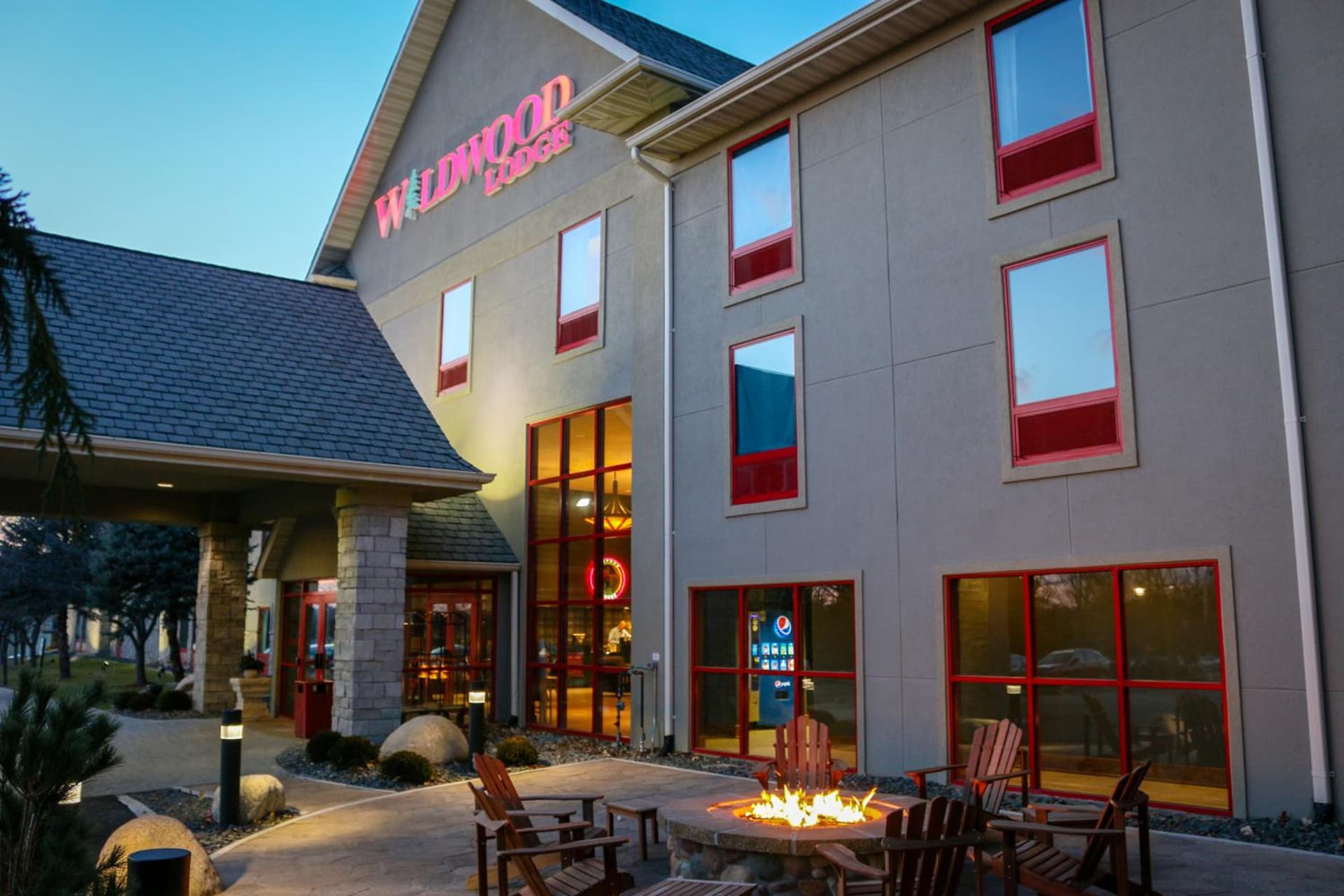 Wildwood Lodge & Suites — hotel in Clive, Iowa