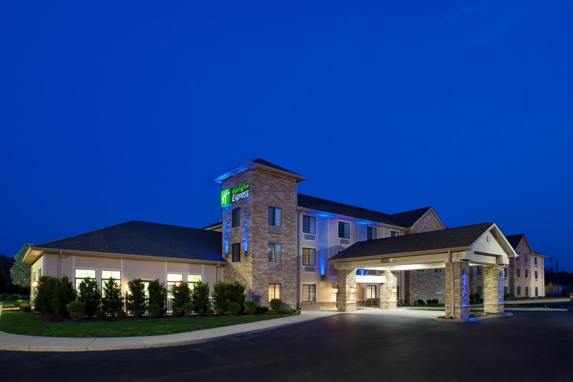 Holiday Inn Express Hocking Hills-Logan by IHG — hotel in Logan, Ohio