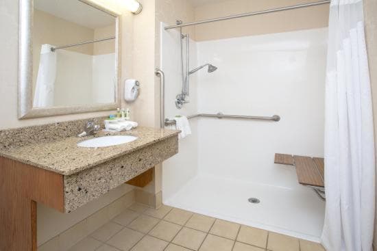 Holiday Inn Express Hotel & Suites Torrington by IHG interior in Torrington, WY — gallery photo 2