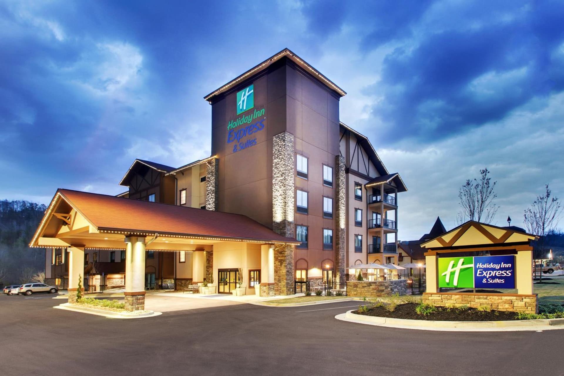 Holiday Inn Express & Suites Helen by IHG — hotel in Helen, Georgia
