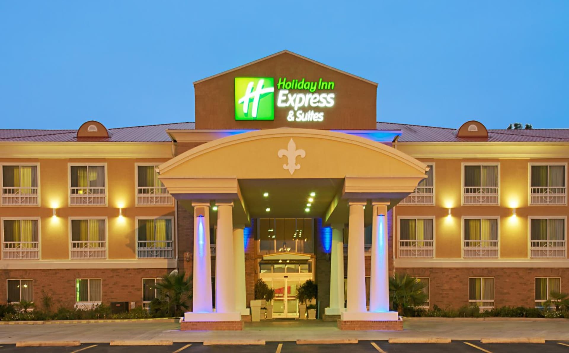Holiday Inn Express & Suites Alexandria by IHG — hotel in Alexandria, Louisiana