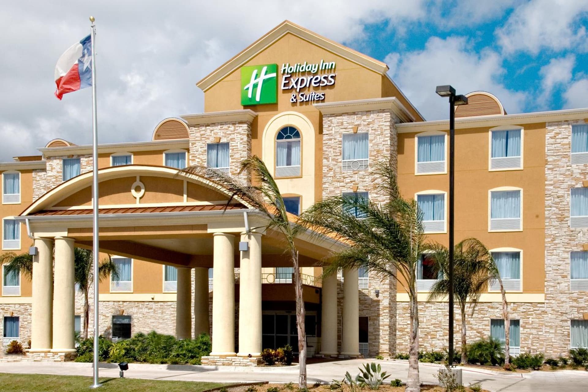 Holiday Inn Express & Suites Corpus Christi by IHG — hotel in Corpus Christi, Texas