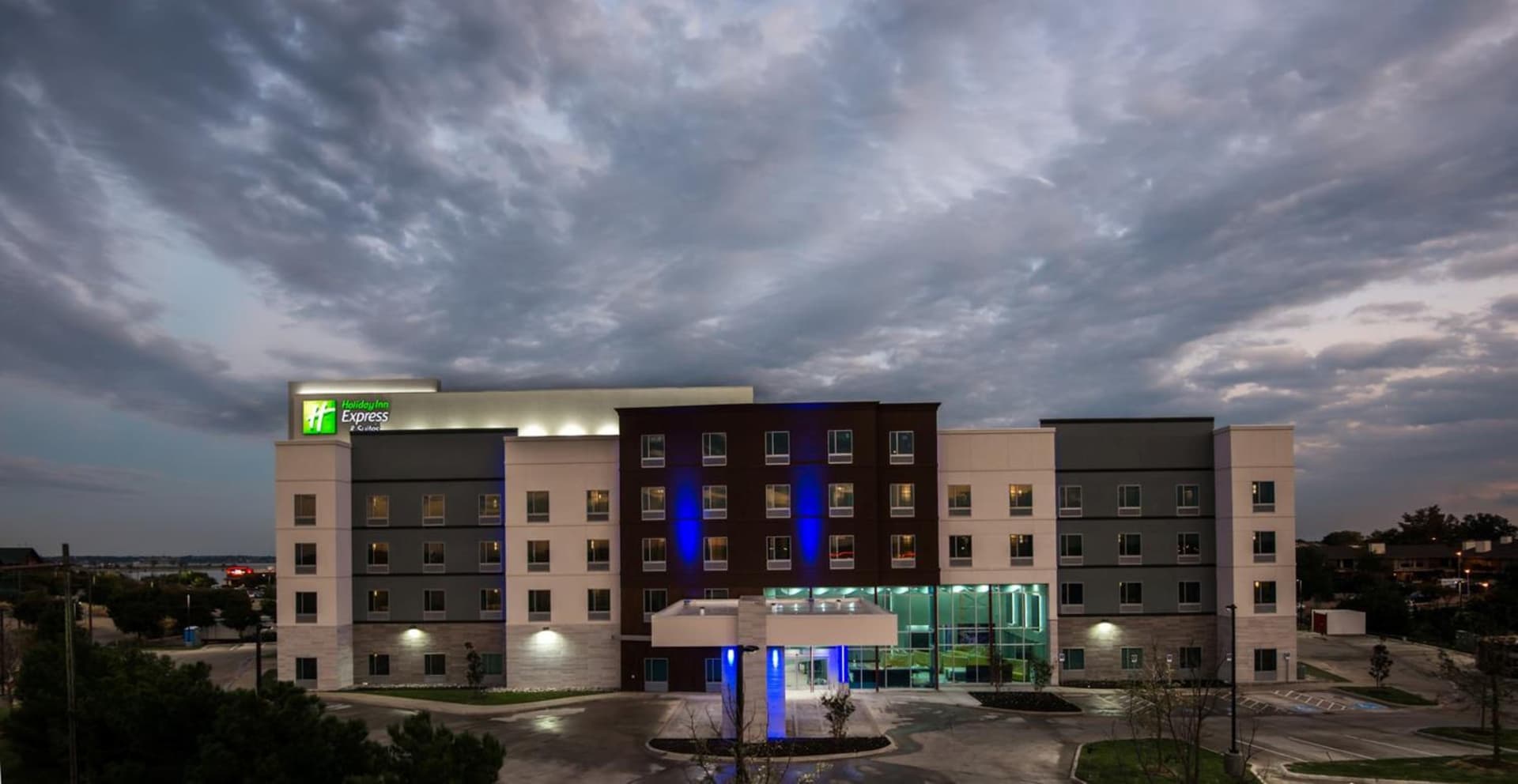 Holiday Inn Express & Suites Garland E - Lake Hubbard I30 by IHG — hotel in Garland, Texas