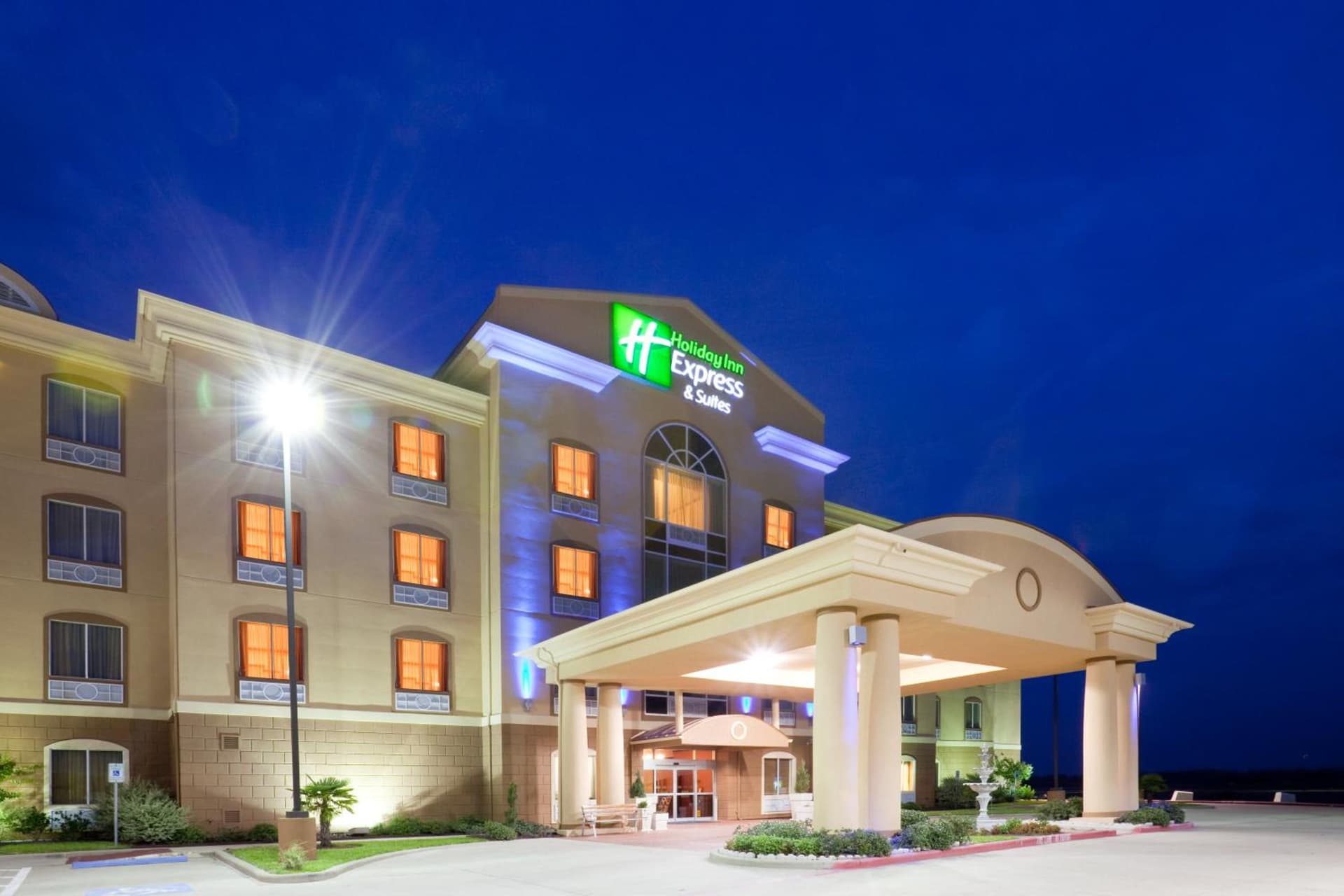 Country Inn & Suites by Radisson, Terrell — hotel in Terrell, Texas