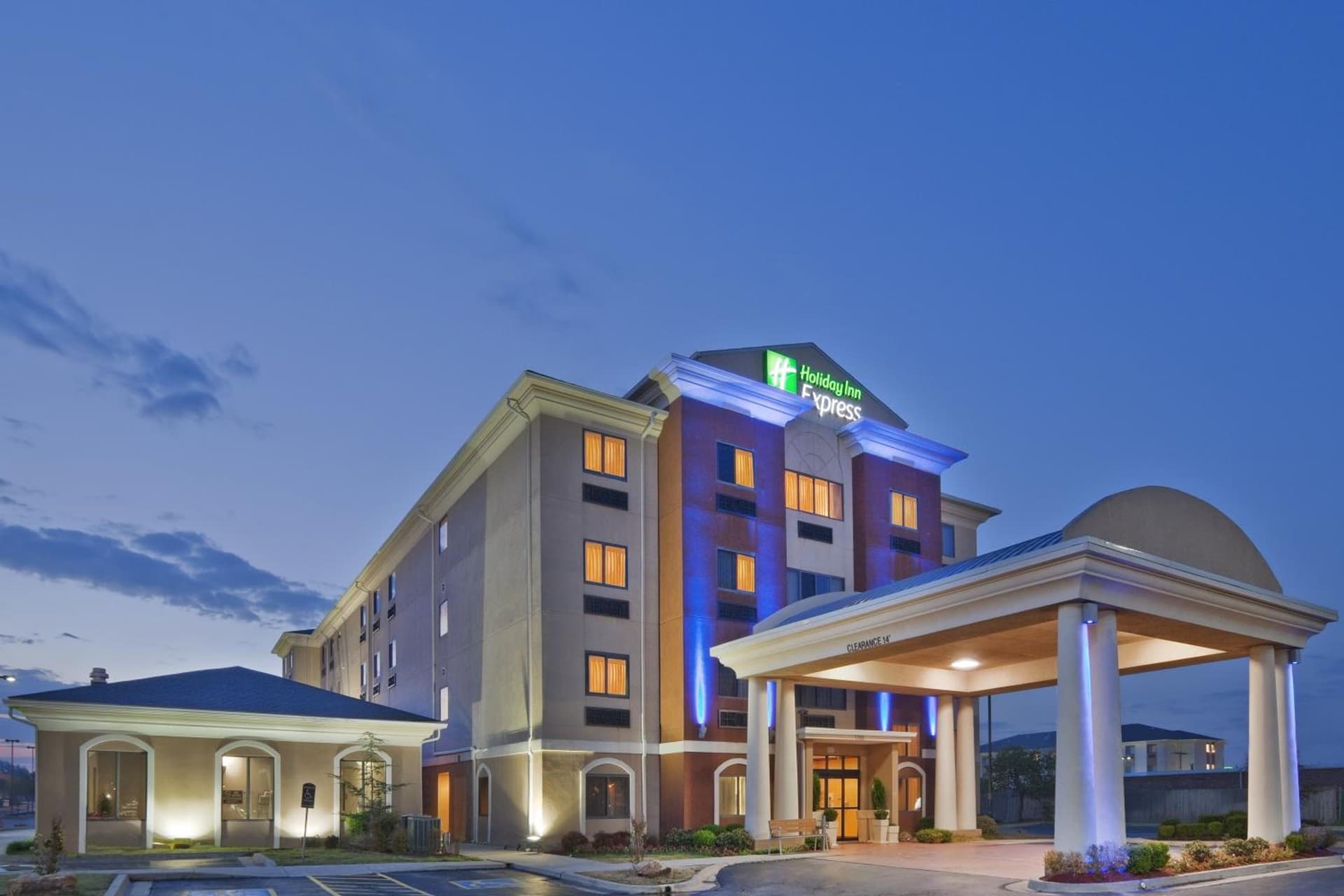 Holiday Inn Express & Suites Midwest City by IHG featured exterior or lobby in Midwest City, OK — similar hotel