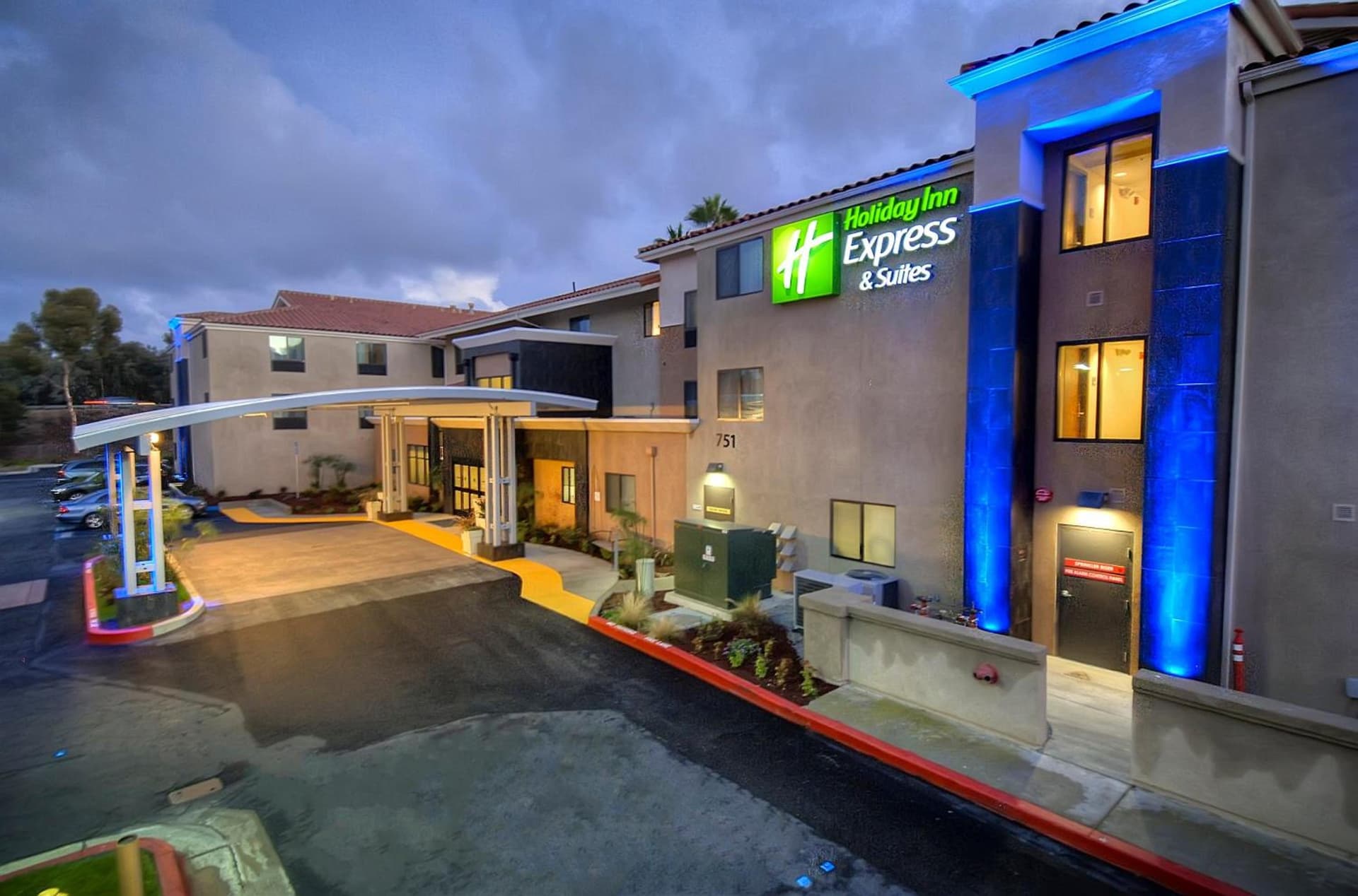 Holiday Inn Express & Suites Carlsbad Beach by IHG featured exterior or lobby in Carlsbad, CA — similar hotel