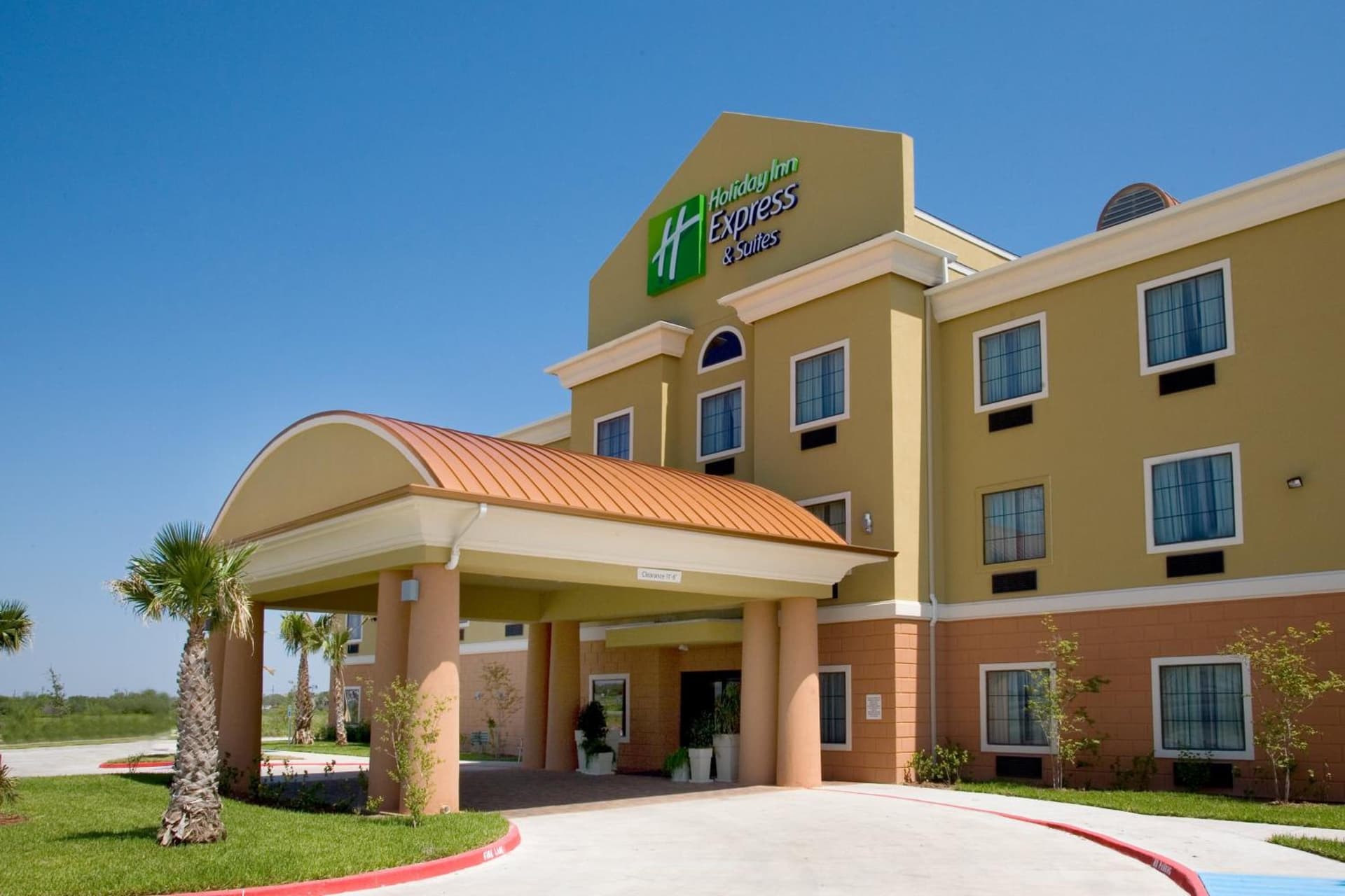 Holiday Inn Express Hotel and Suites Kingsville by IHG — hotel in Kingsville, Texas