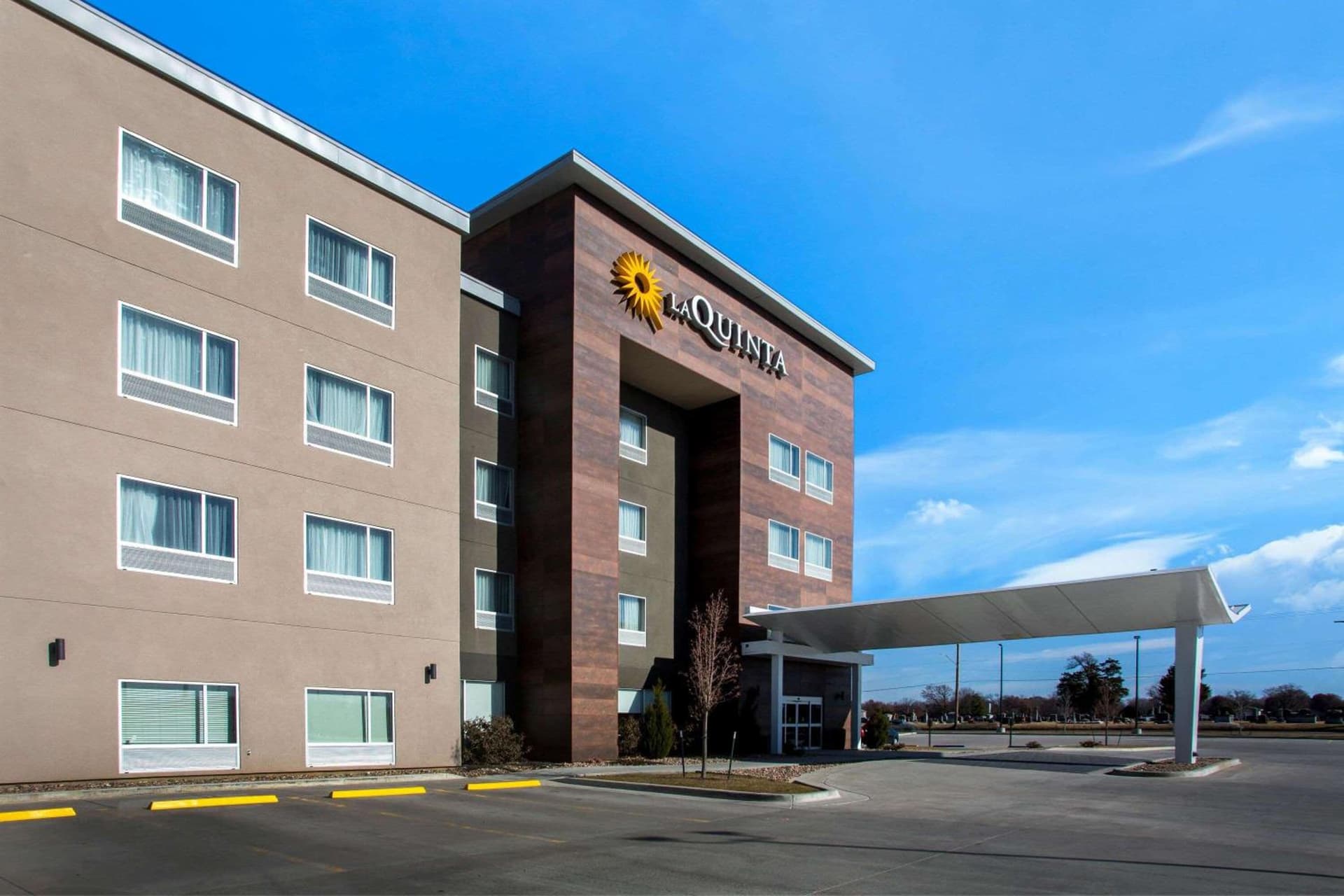 La Quinta by Wyndham Pittsburg — hotel in Pittsburg, Kansas