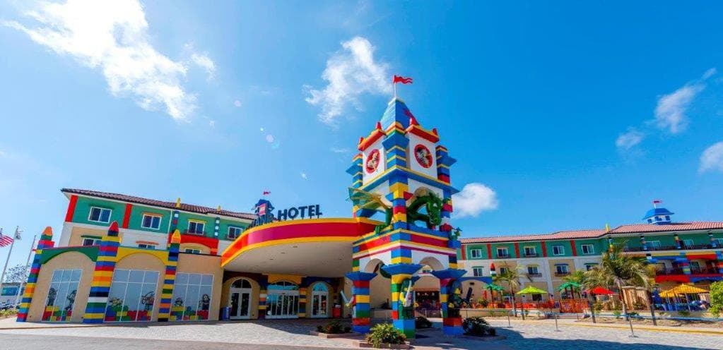 LEGOLAND California Hotel and Castle Hotel — hotel in Carlsbad, California