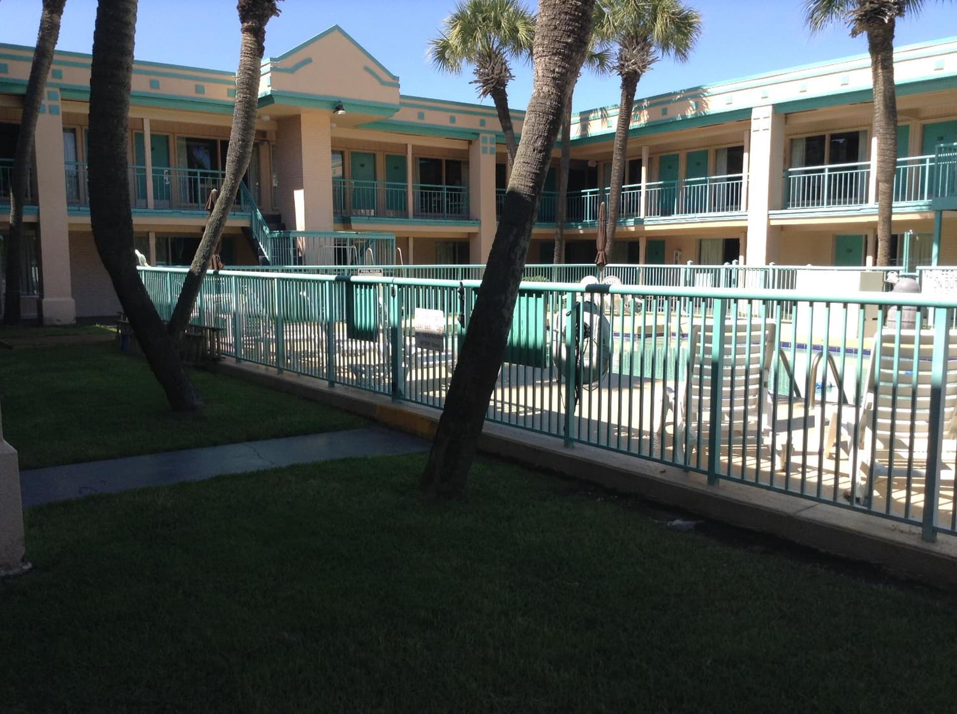 Royal Palace Inn and Suites Myrtle Beach Ocean Blvd — hotel in Myrtle Beach, South Carolina