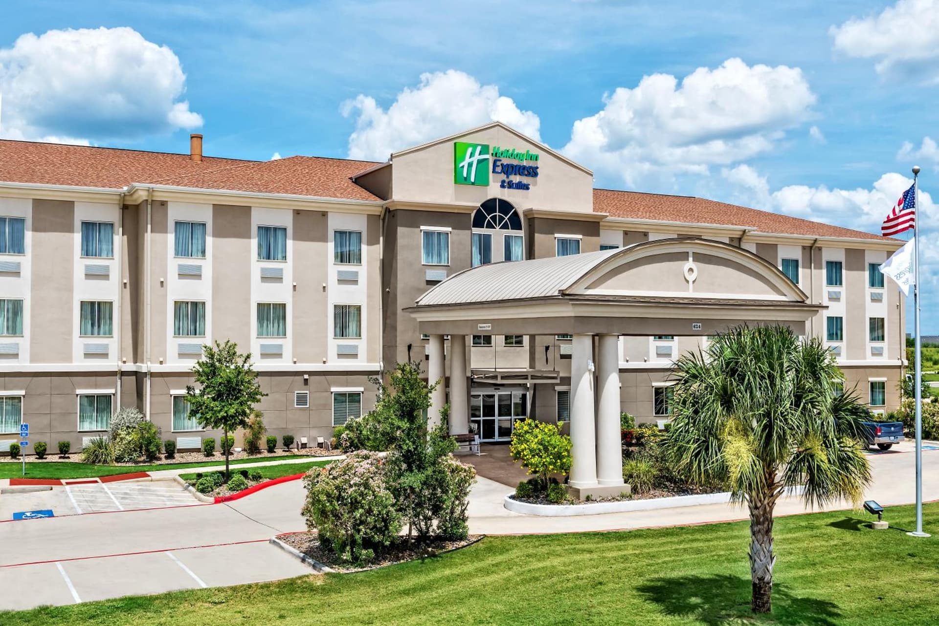 Holiday Inn Express & Suites Cotulla by IHG — hotel in Cotulla, Texas