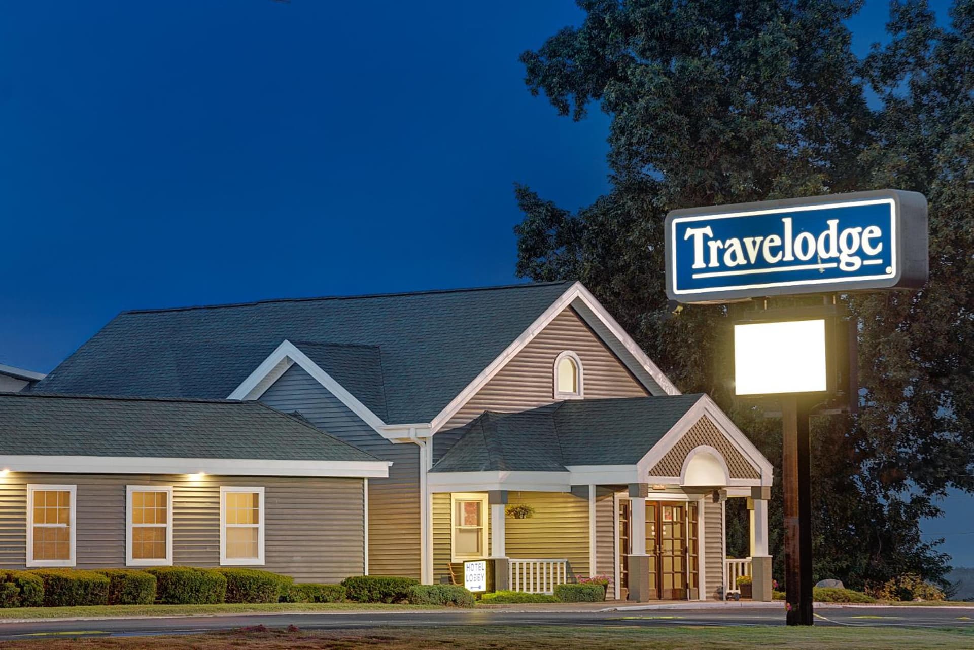 Travelodge by Wyndham Iowa City — hotel in Iowa City, Iowa