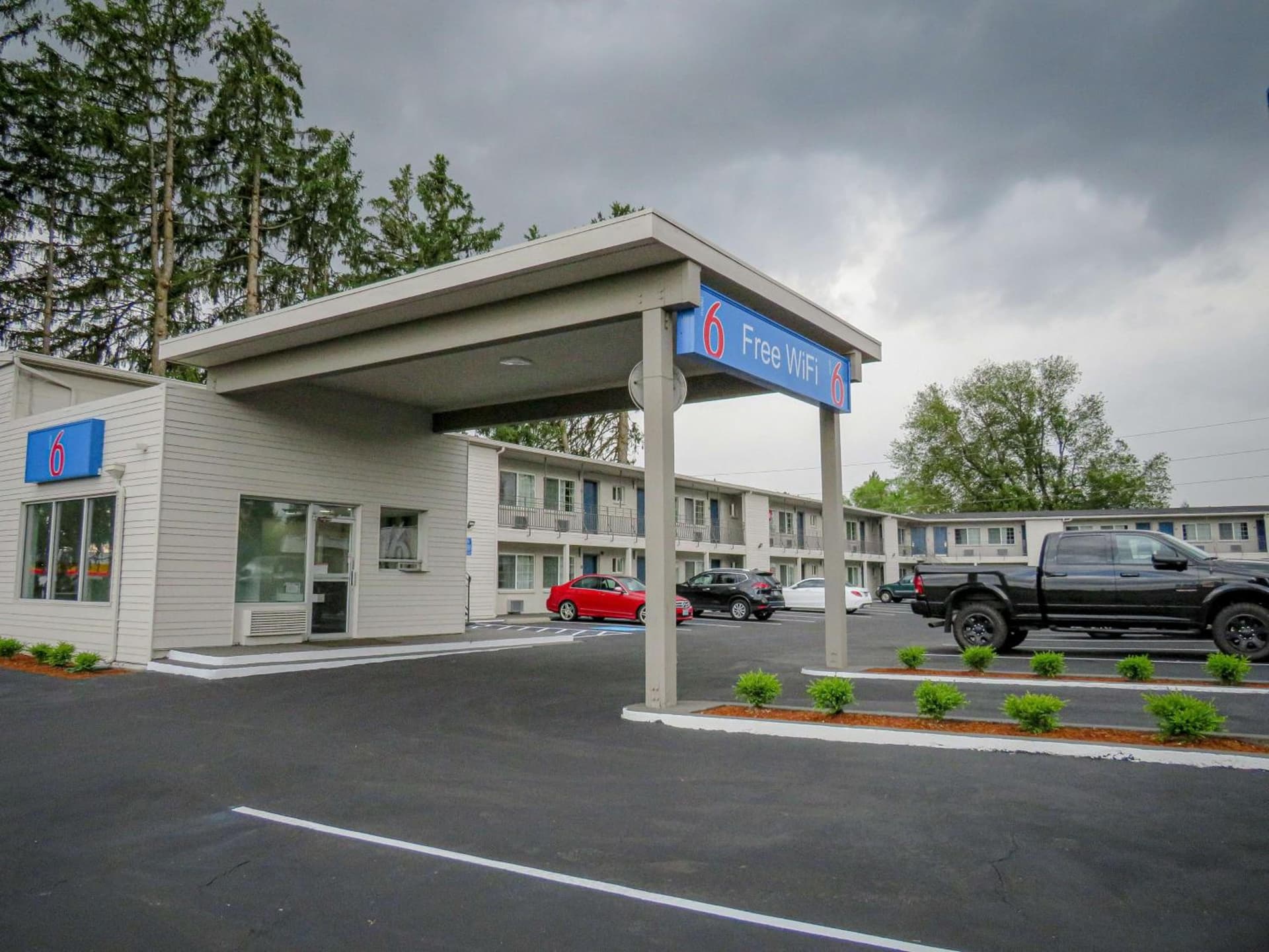 Motel 6 Tigard, Or - Portland Southwest — hotel in Tigard, Oregon