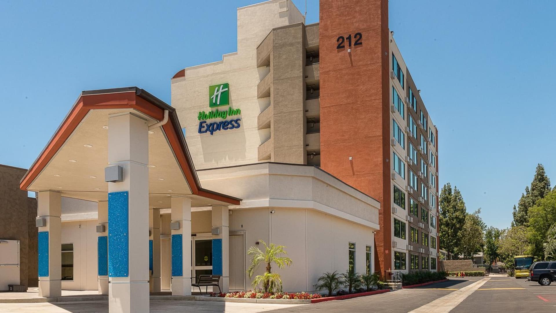 Holiday Inn Express Fullerton-Anaheim by IHG — hotel in Fullerton, California