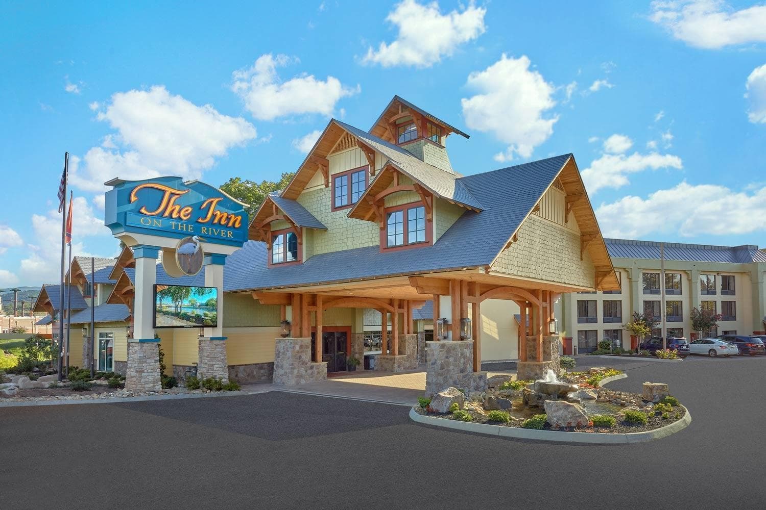 The Inn On The River featured exterior or lobby in Pigeon Forge, TN — similar hotel