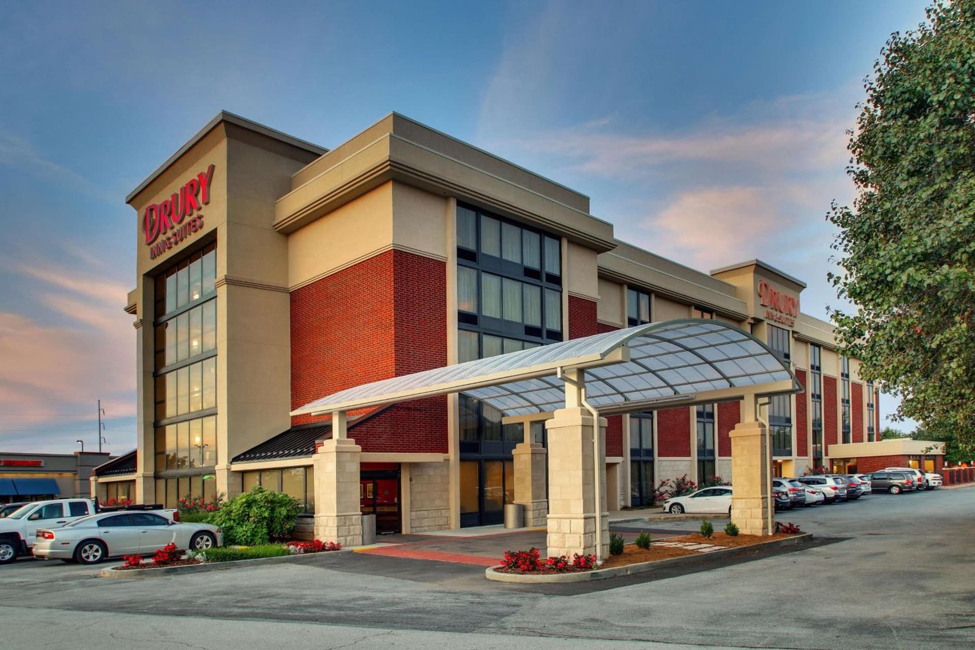 Drury Inn & Suites Bowling Green — hotel in Bowling Green, Kentucky