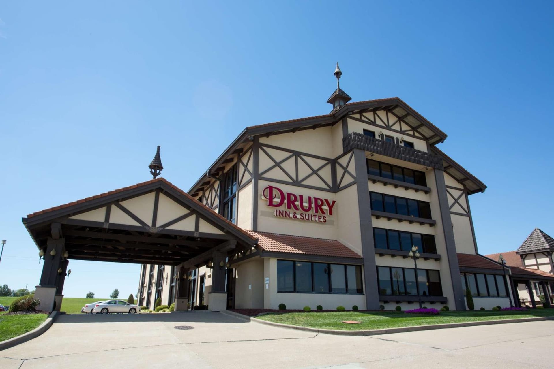 Drury Inn & Suites Jackson MO featured exterior or lobby in Jackson, MO — similar hotel