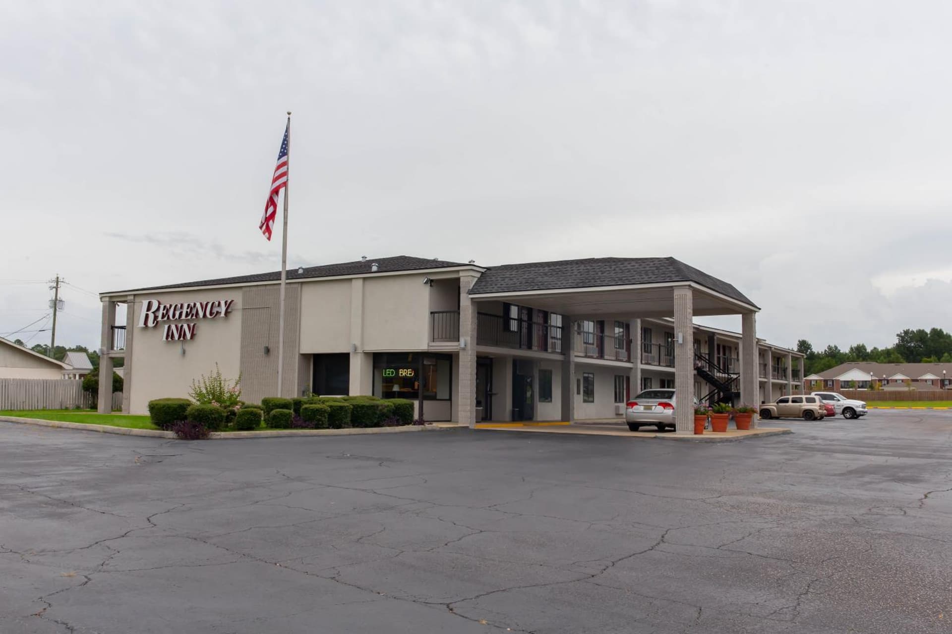 Regency Inn — hotel in Monroeville, Alabama