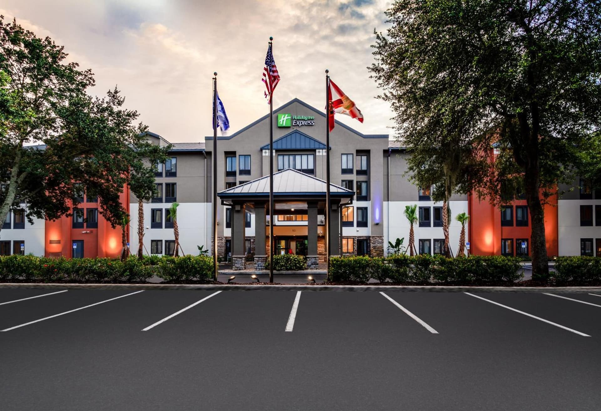Holiday Inn Express Tampa-Brandon by IHG — hotel in Brandon, Florida