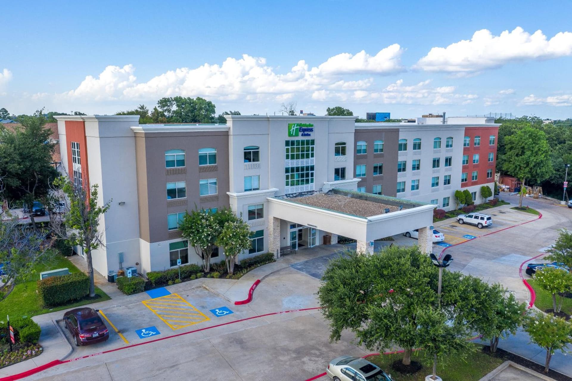 Holiday Inn Express & Suites Arlington North – Stadium Area by IHG — hotel in Arlington, Texas