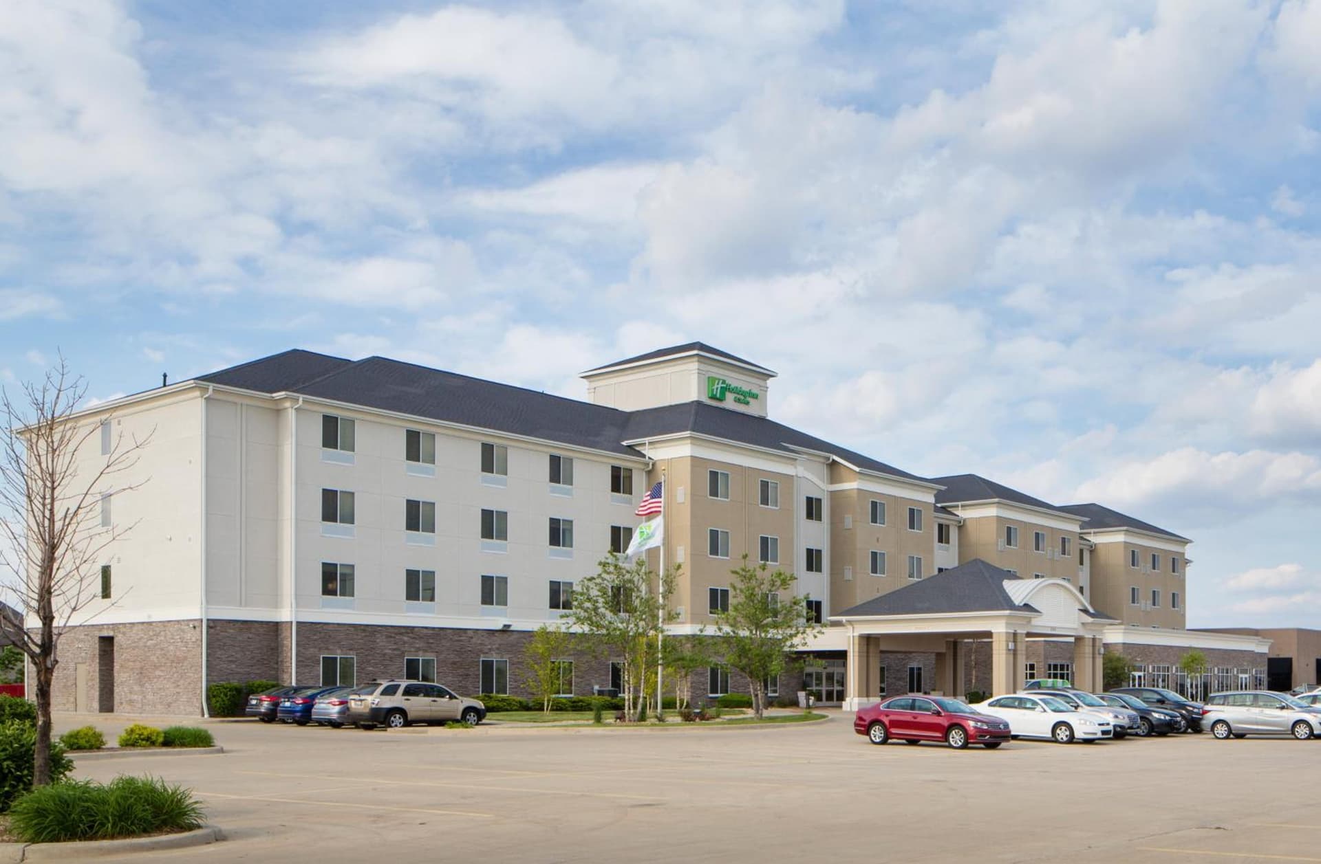 Holiday Inn Hotel & Suites Bloomington Airport by IHG — hotel in Bloomington, Illinois