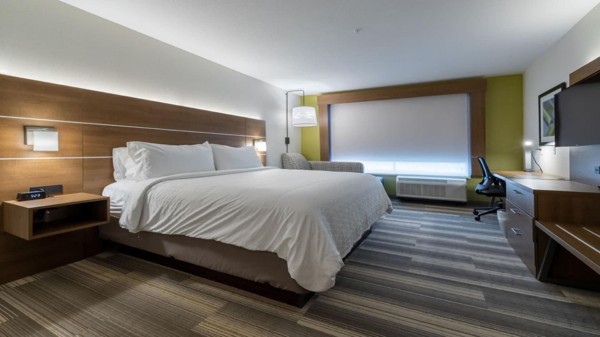 Holiday Inn Express & Suites - Marion by IHG property views in Marion, NC — gallery photo 3