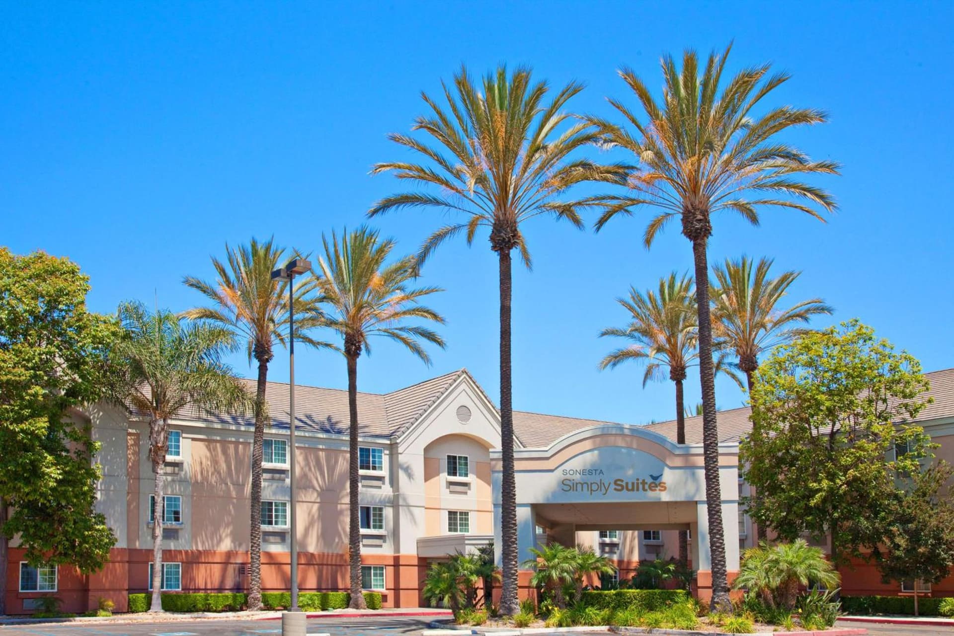 Sonesta Simply Suites Orange County Airport featured exterior or lobby in Santa Ana, CA — similar hotel