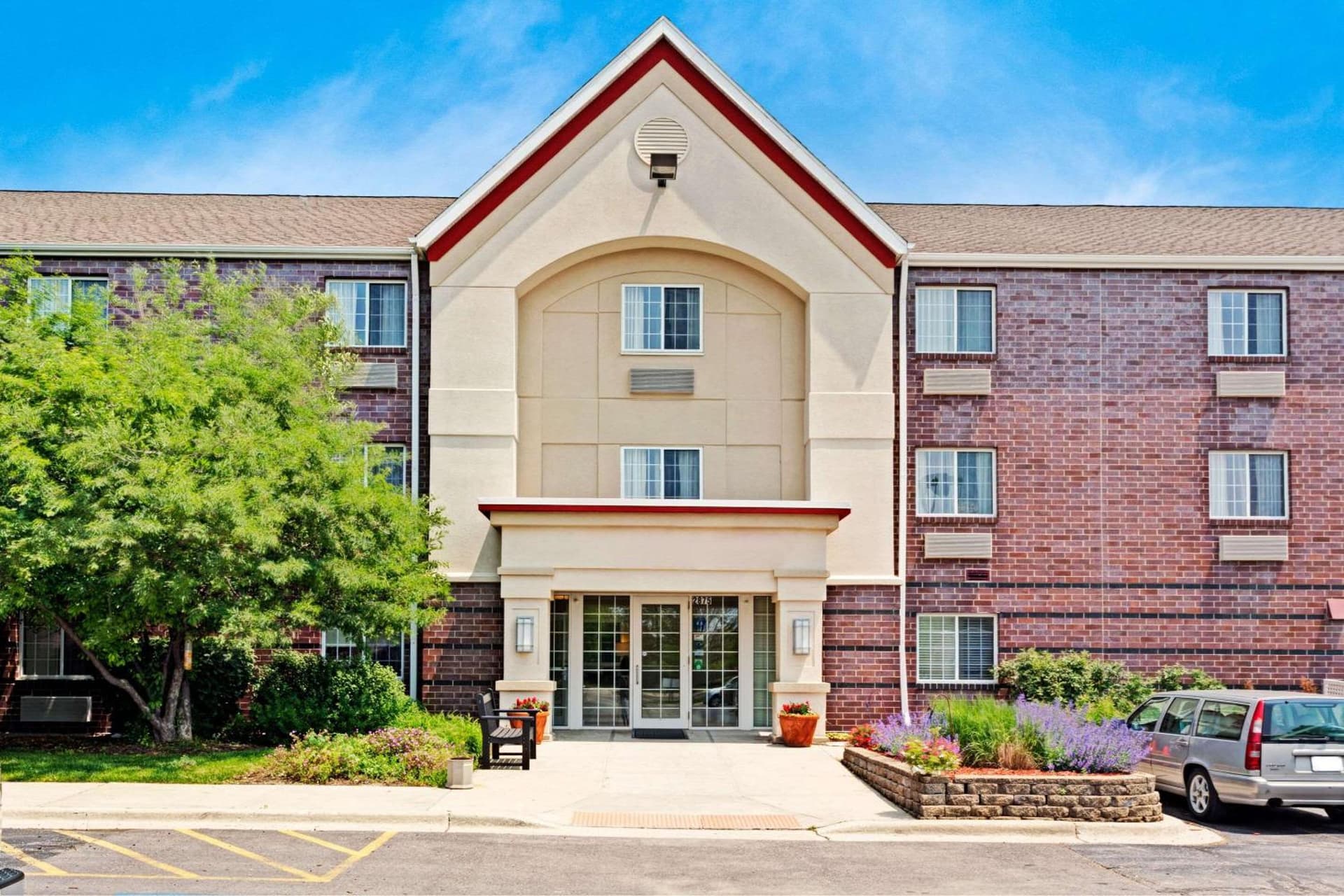MainStay Suites Chicago Hoffman Estates — hotel in Hoffman Estates, Illinois