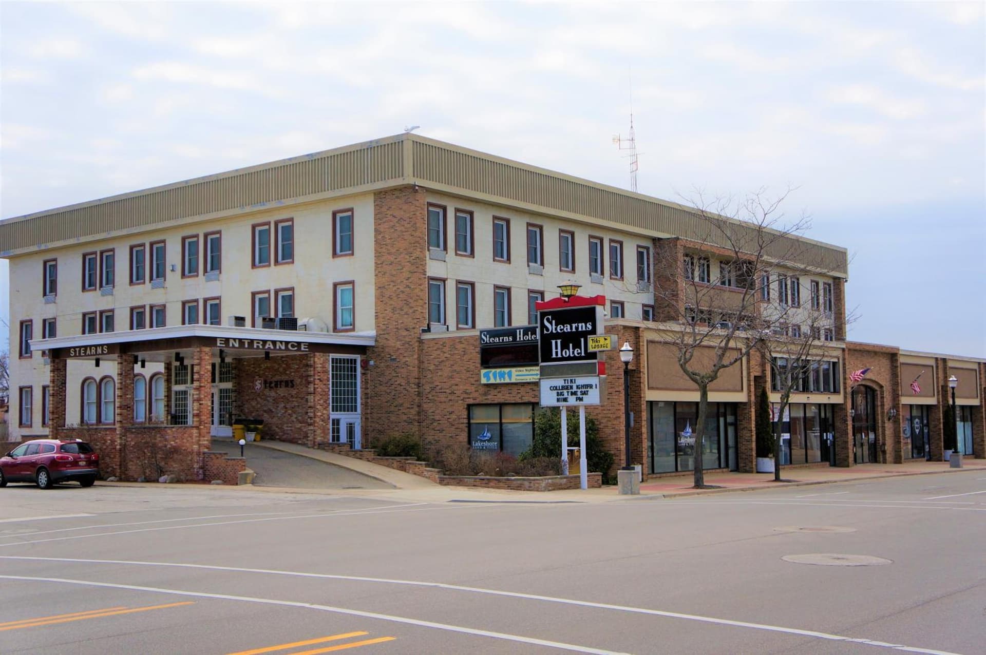 Stearns Hotel — hotel in Ludington, Michigan