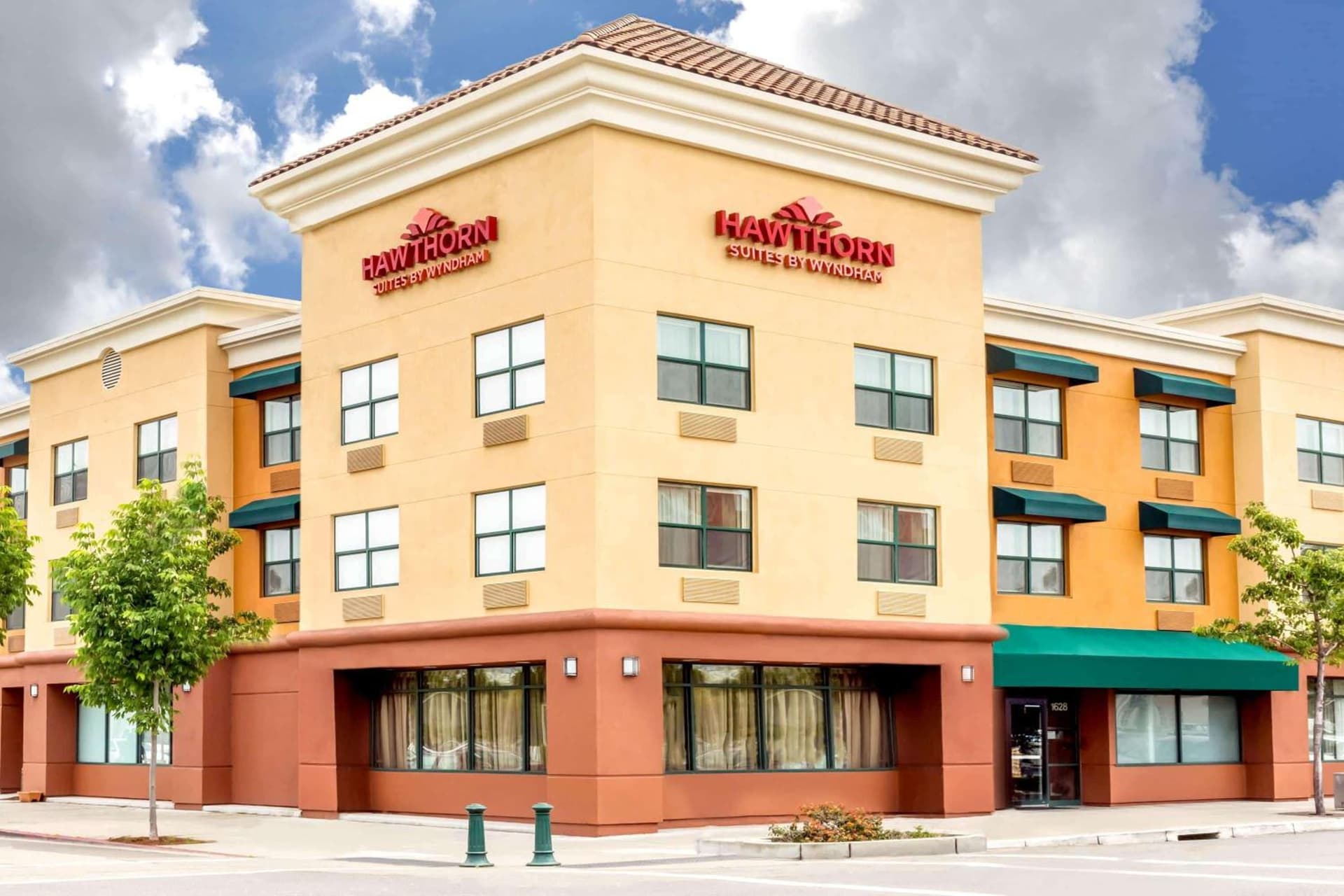 Hawthorn Suites by Wyndham-Oakland/Alameda — hotel in Alameda, California