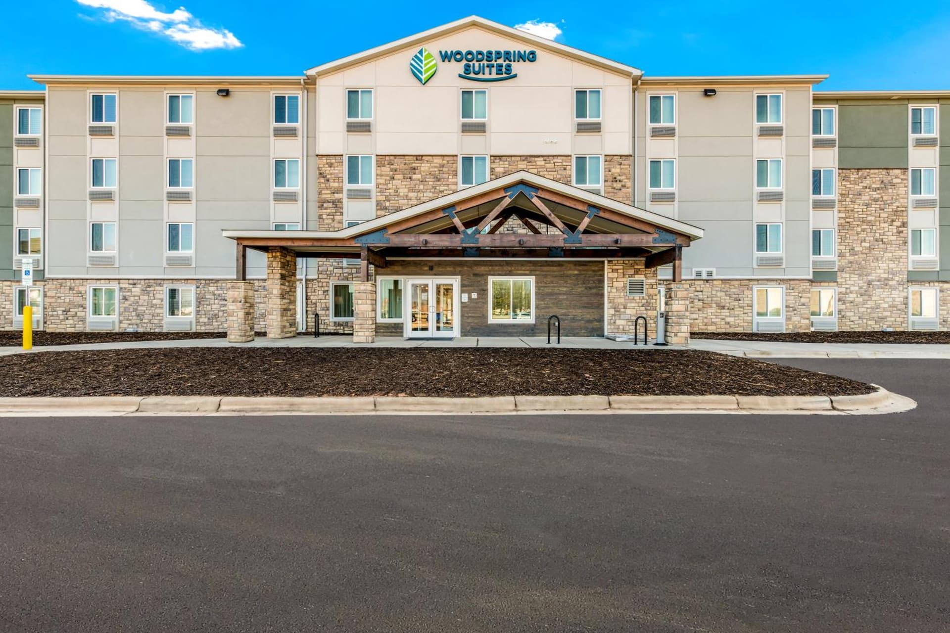 WoodSpring Suites Charlotte - University Research Park — hotel in Charlotte, North Carolina