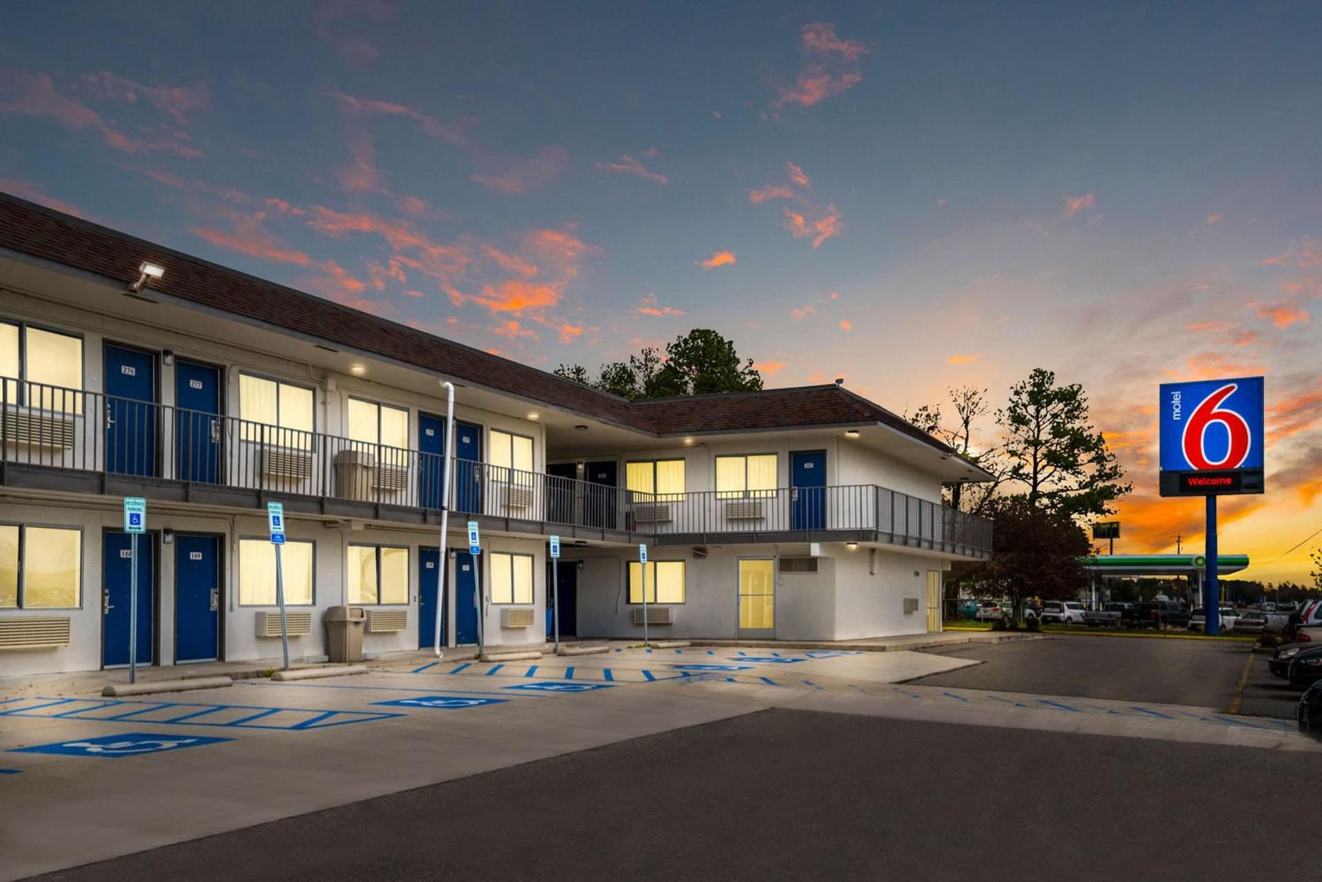 Motel 6-Sandston, VA - Richmond, Va — hotel in Sandston, Virginia