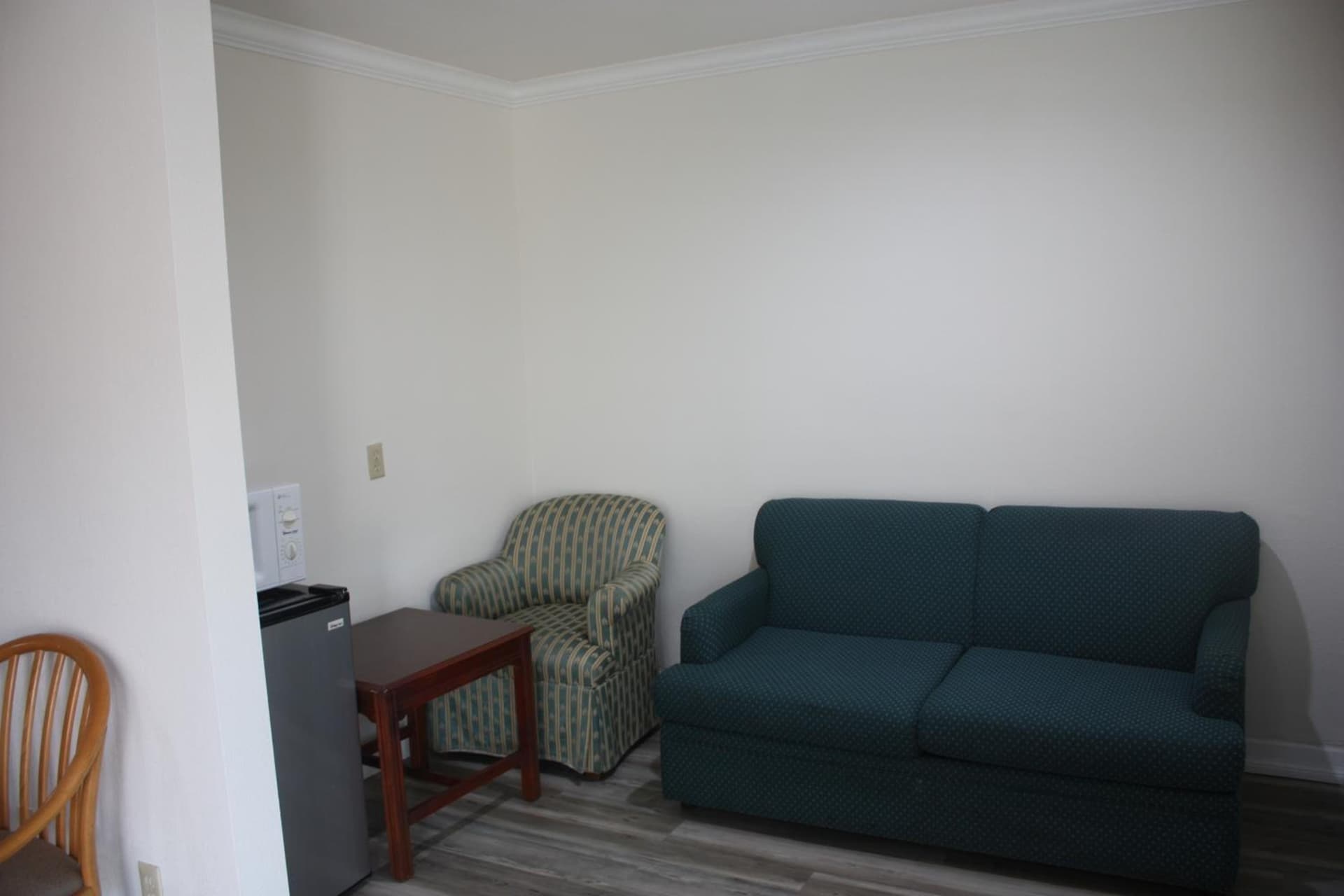 Value Inn & Suites property views in Redding, CA — gallery photo 3