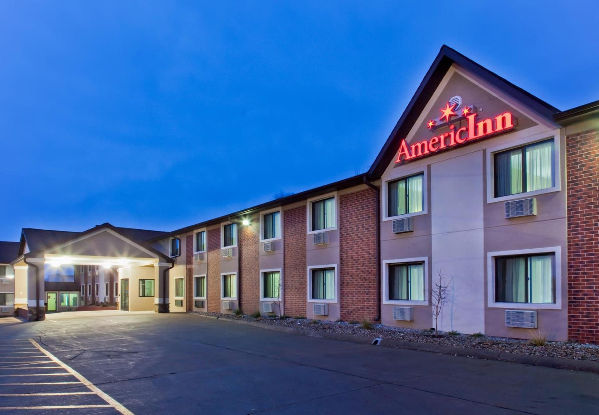 AmericInn by Wyndham Council Bluffs — hotel in Council Bluffs, Iowa