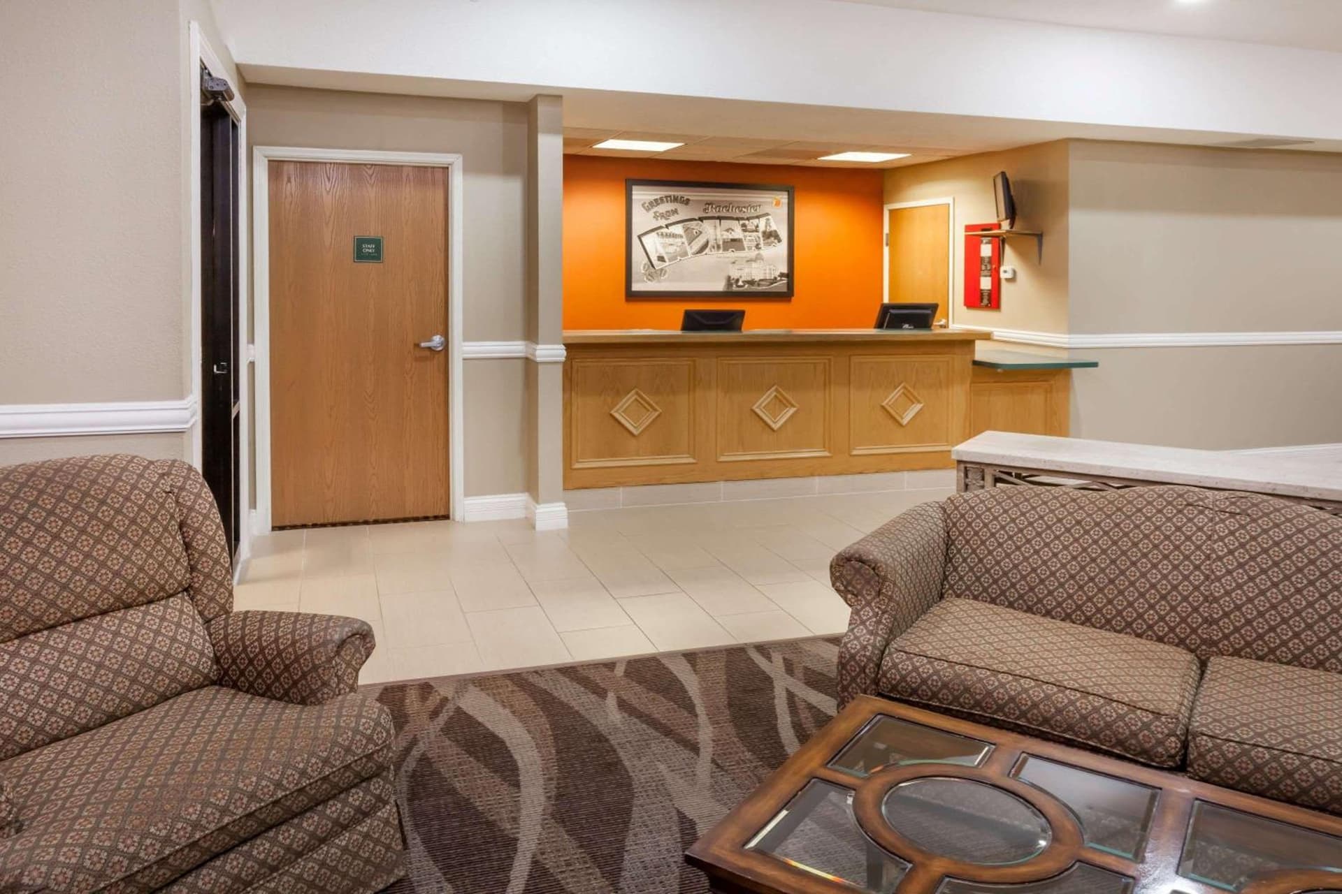 Super 8 by Wyndham Rochester property views in Rochester, IN — gallery photo 3