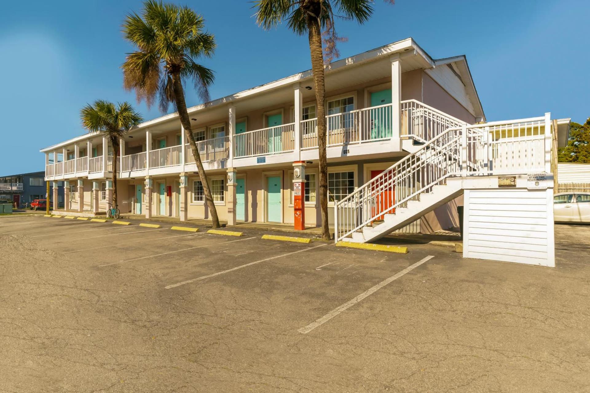 OYO Hotel Myrtle Beach Kings Hwy featured exterior or lobby in Myrtle Beach, SC — similar hotel