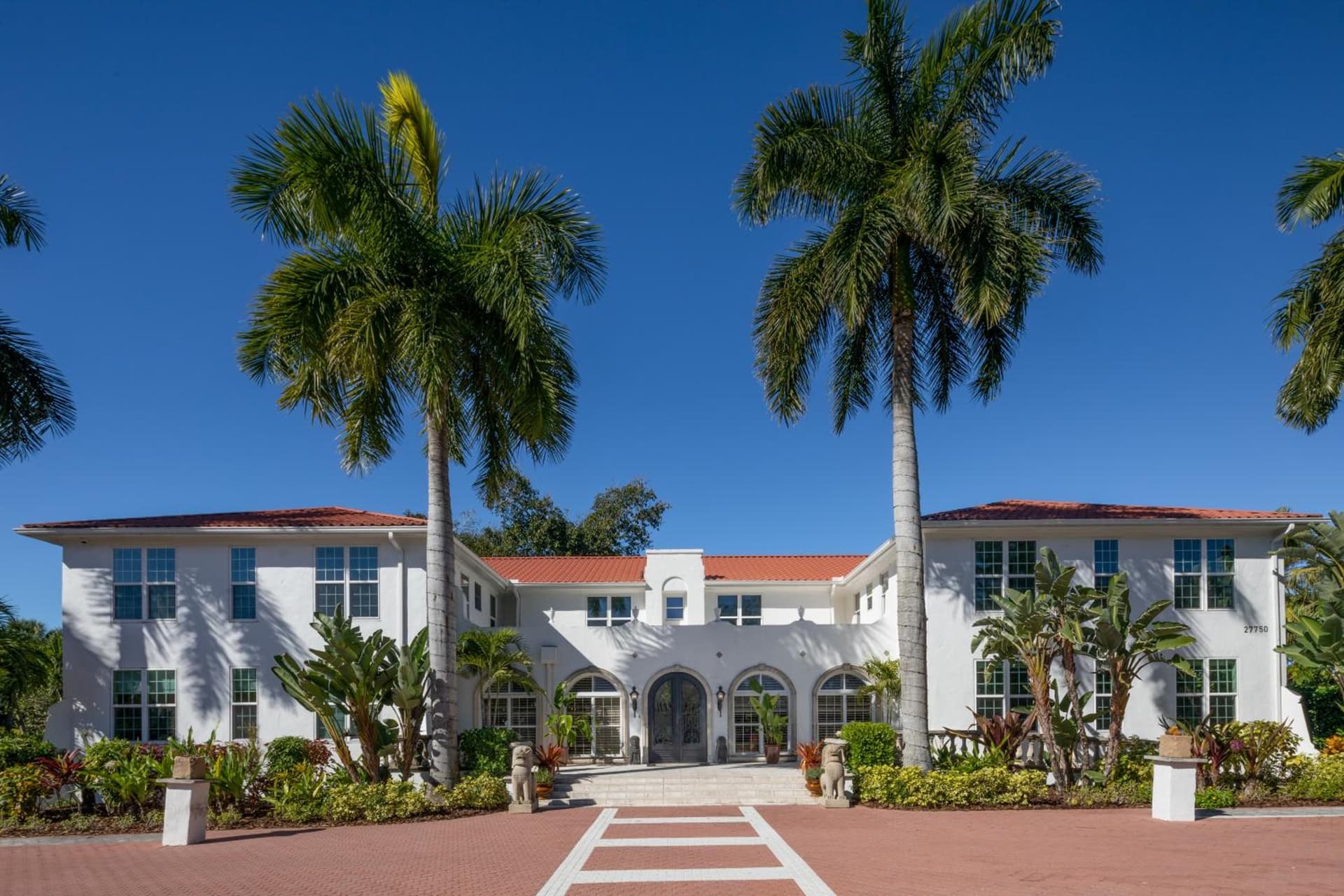 Shangri-La Springs — hotel in Bonita Springs, Florida